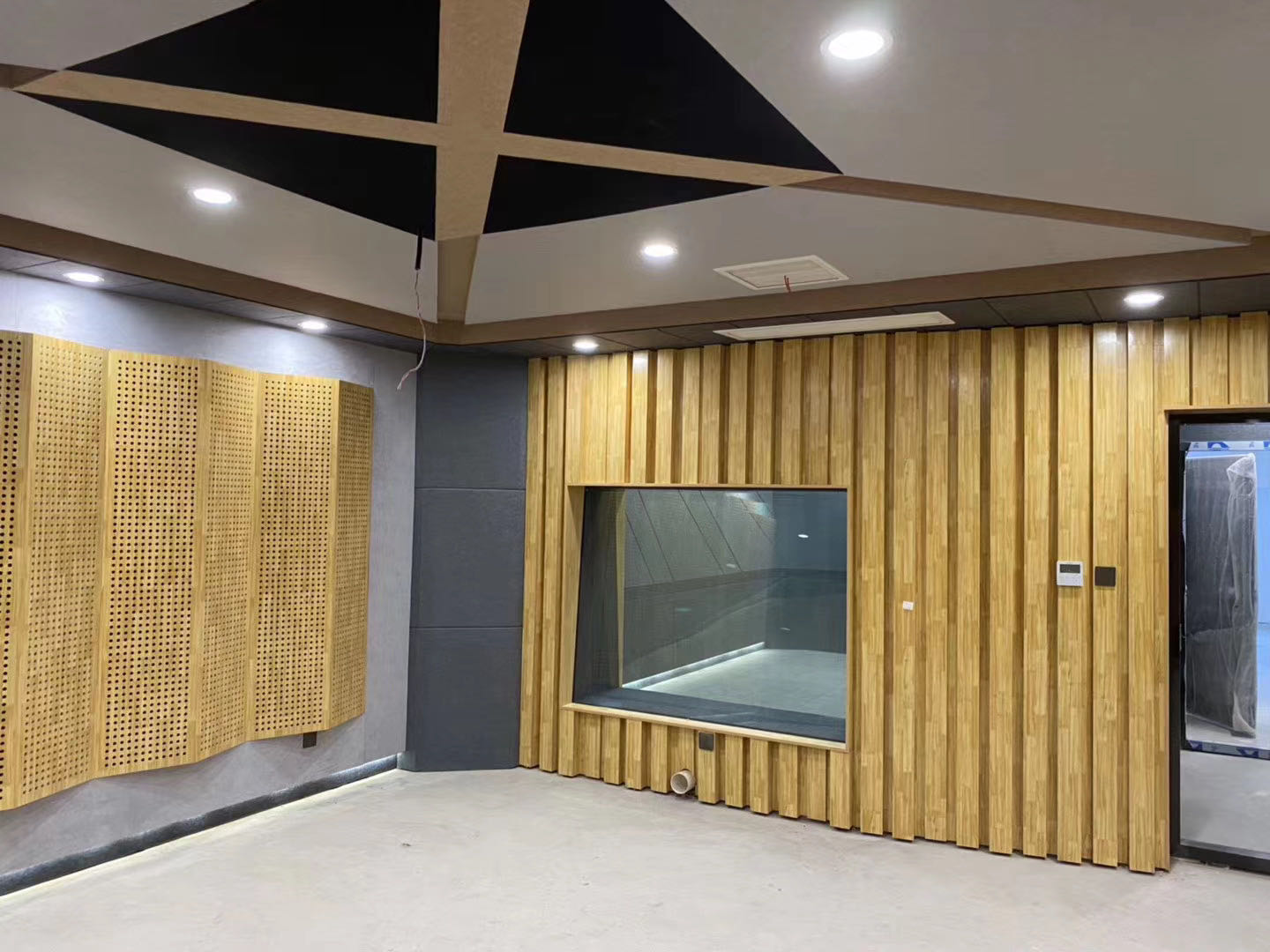 dddb4f911de154fb7c649532e8ec33